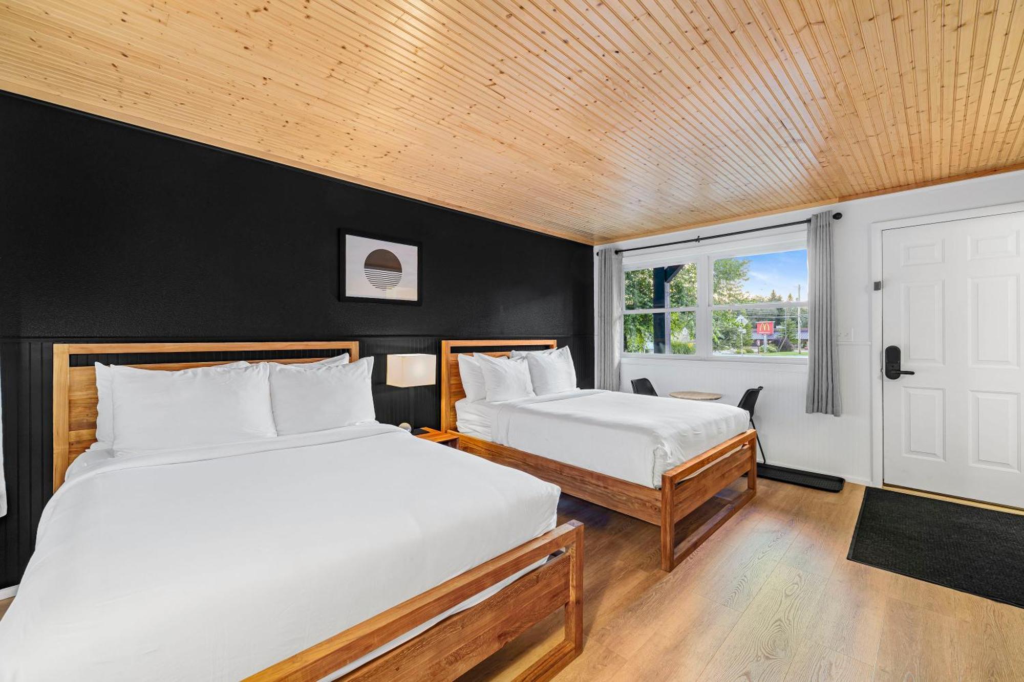 Placid Bay Hotel เลคแพลซิด ภายนอก รูปภาพ